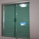 Imagem 1 da empresa IDEAL ESQUADRIAS EM ALUMÍNIO E VIDROS TEMPERADOS Vidro Temperado em Curitiba PR