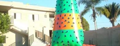 Imagem 2 da empresa OFICINA DA ARTE BRINQUEDOS INFLÁVEIS Garçons para Festas e Eventos em Brasília DF