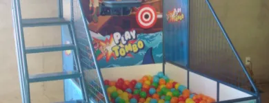 Imagem 5 da empresa OFICINA DA ARTE BRINQUEDOS INFLÁVEIS Garçons para Festas e Eventos em Brasília DF